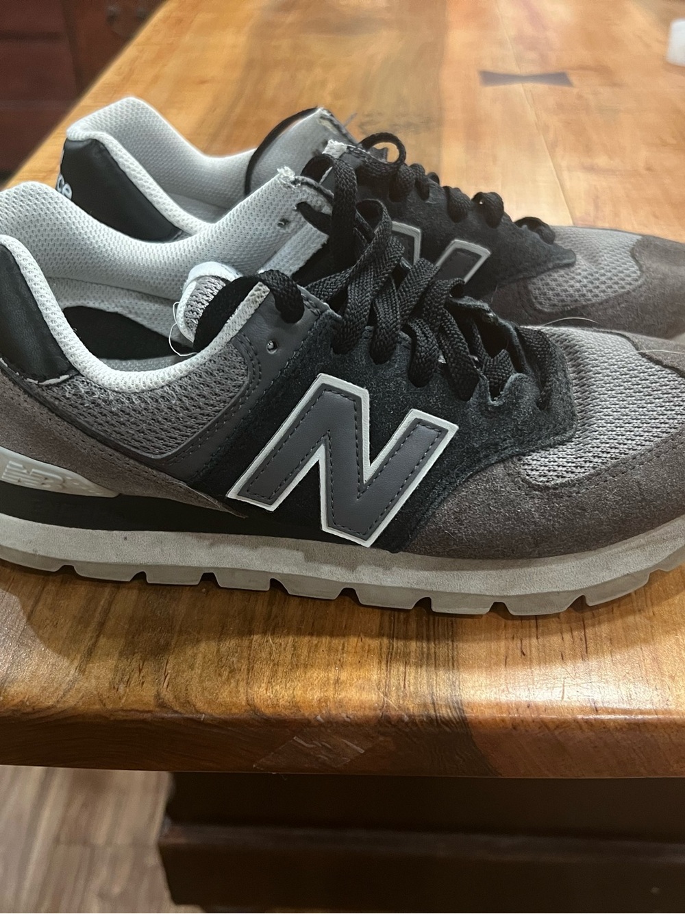 New Balance 574 Men's Gray and Black Casual Sneakers - Picture 7 of 9